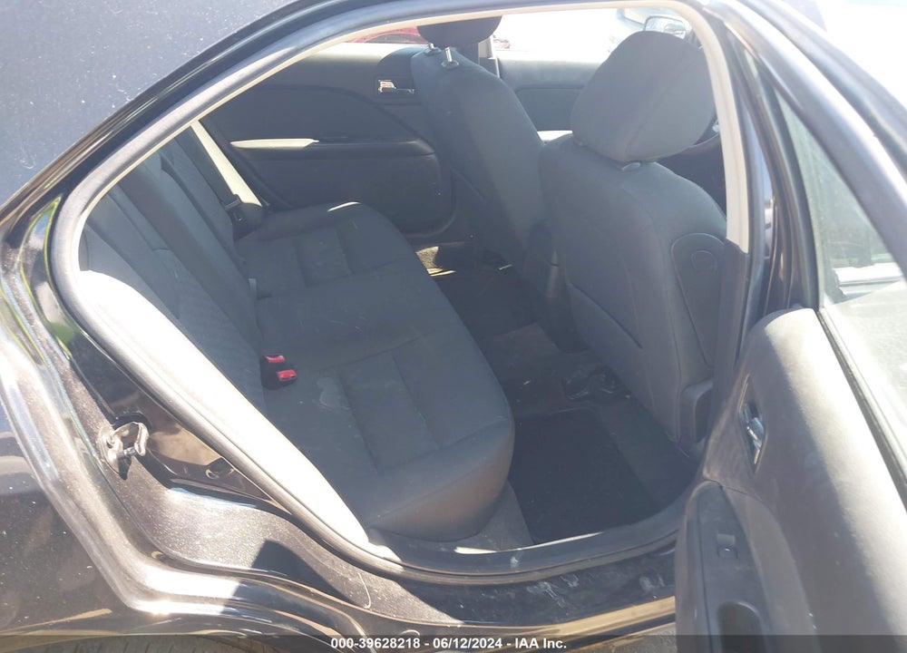 2010 FORD FUSION SE VIN: 3FAHP0HA3AR428048