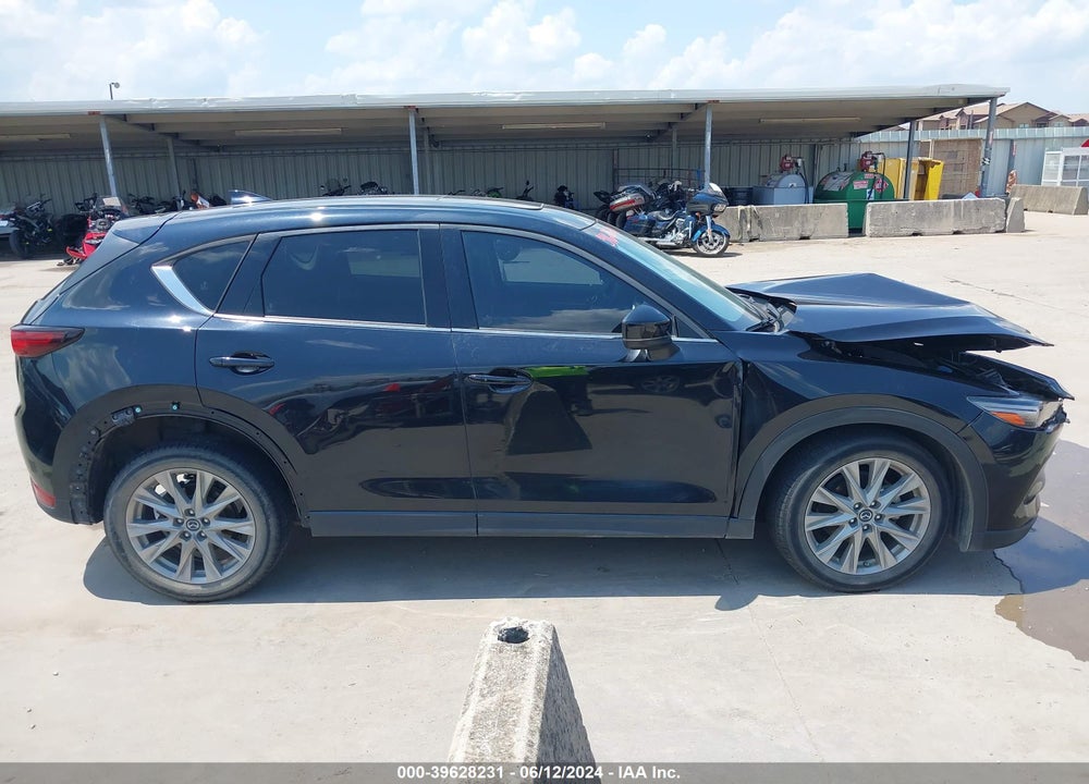 2019 MAZDA CX-5 GRAND TOURING VIN: JM3KFADM7K0664560