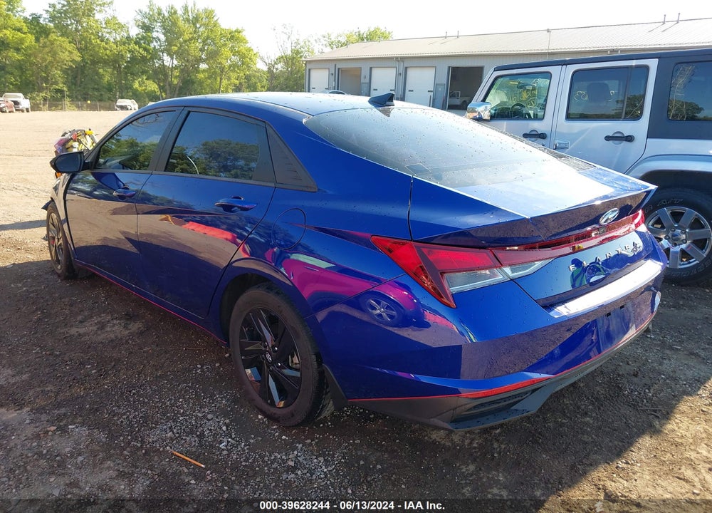 2022 HYUNDAI ELANTRA SEL VIN: 5NPLM4AGXNH063962