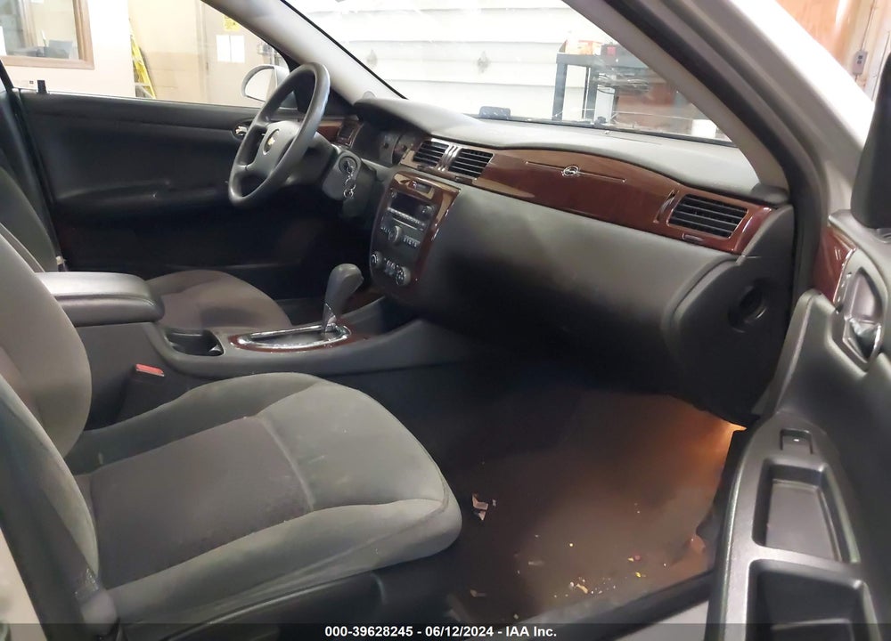 2010 CHEVROLET IMPALA LS VIN: 2G1WA5EK6A1112296