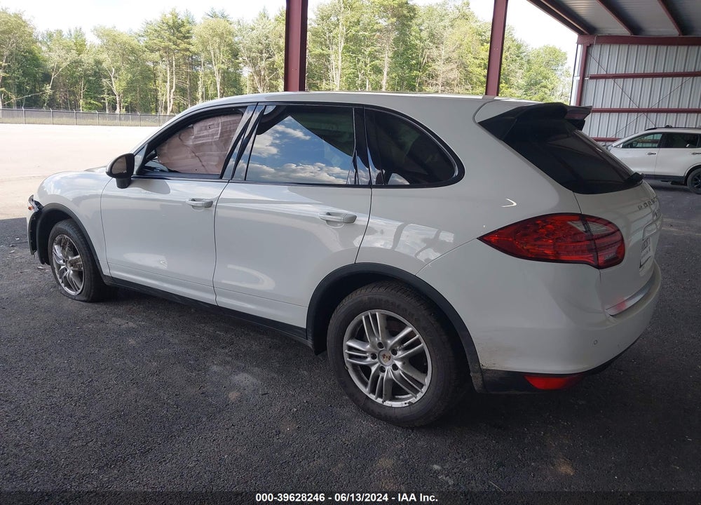 2012 PORSCHE CAYENNE VIN: WP1AA2A21CLA12480
