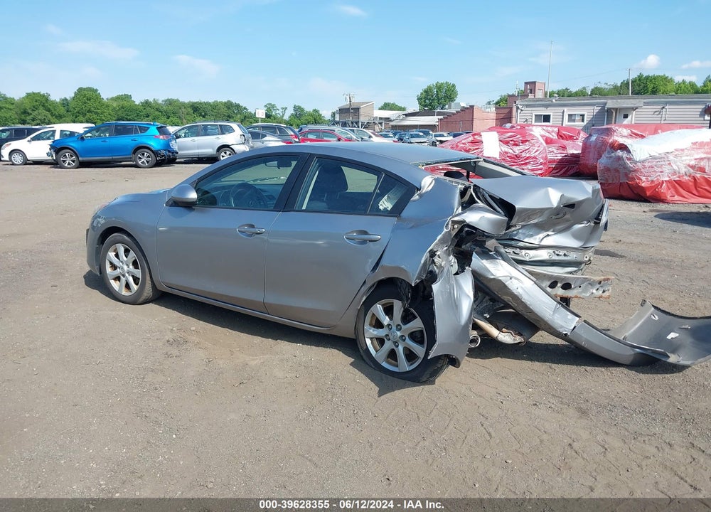 2011 MAZDA 3 I TOURING VIN: JM1BL1VG4B1400989