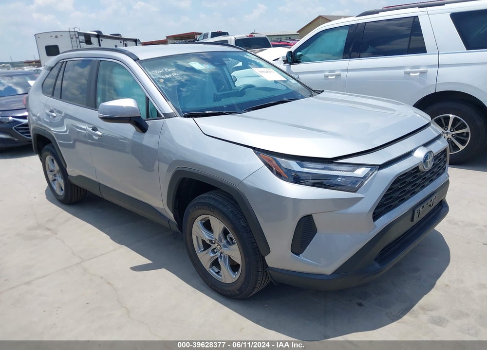 2024 TOYOTA RAV4 HYBRID XLE VIN: 2T3RWRFV8RW202669