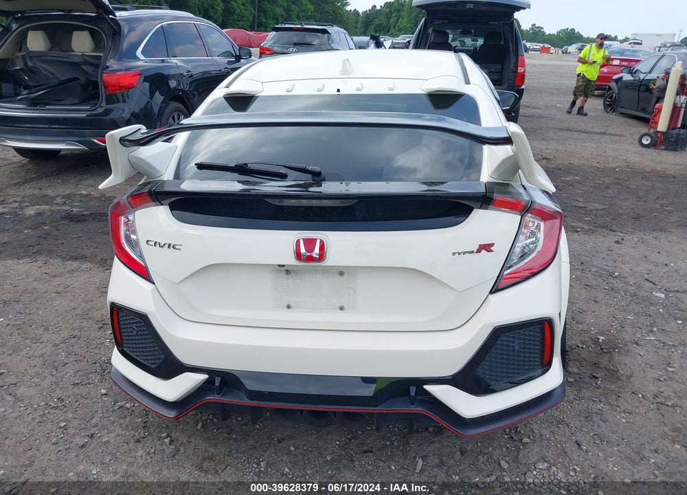 2017 HONDA CIVIC TYPE-R TOURING VIN: SHHFK8G75HU201622