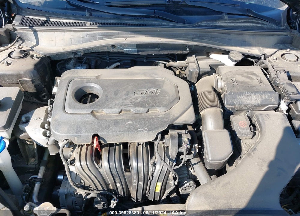 2019 KIA OPTIMA LX VIN: 5XXGT4L33KG330784