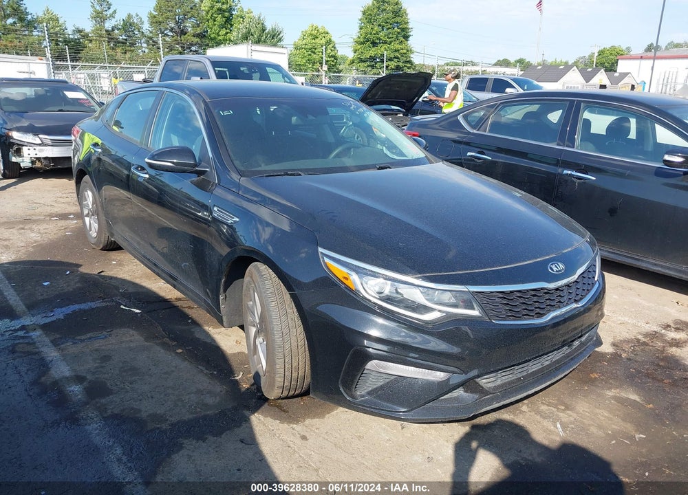 2019 KIA OPTIMA LX VIN: 5XXGT4L33KG330784