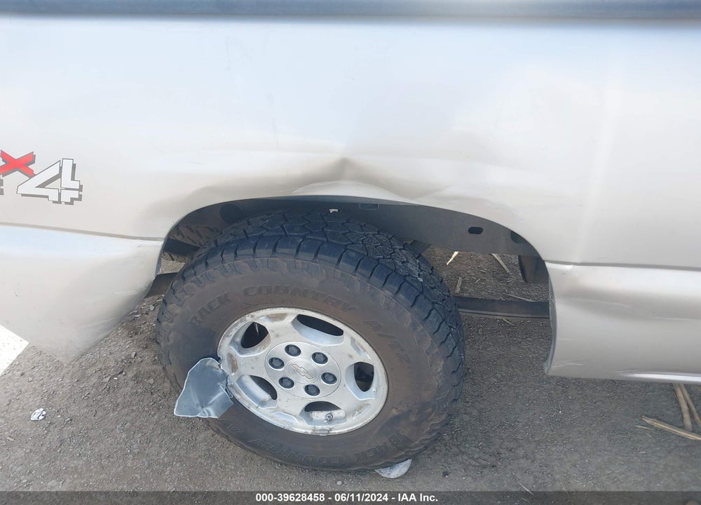 2004 CHEVROLET SILVERADO 1500 LS VIN: 1GCEK19V04Z297826