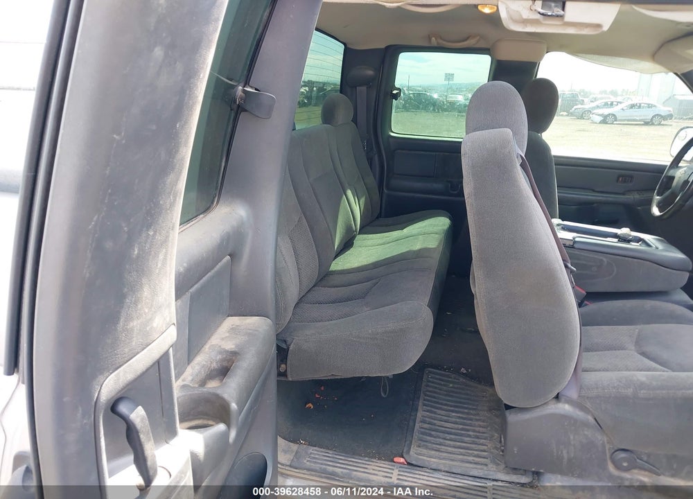 2004 CHEVROLET SILVERADO 1500 LS VIN: 1GCEK19V04Z297826