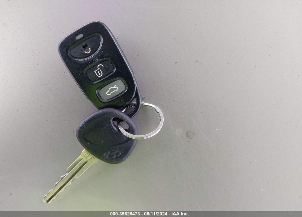 2007 HYUNDAI SONATA LIMITED/SE V6 VIN: 5NPEU46F27H224266