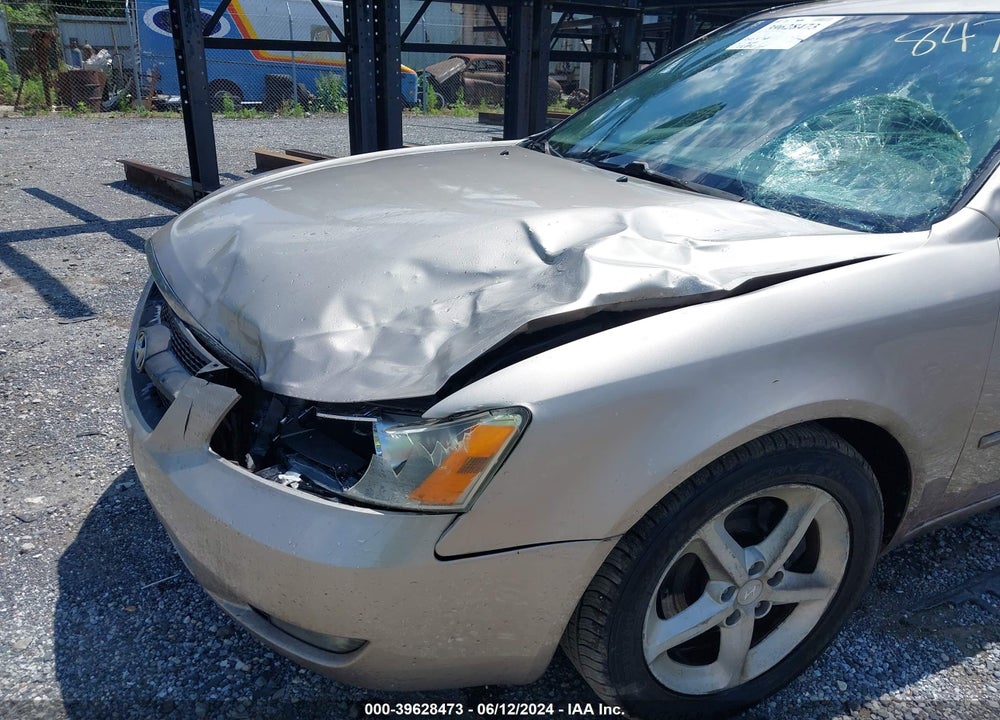 2007 HYUNDAI SONATA LIMITED/SE V6 VIN: 5NPEU46F27H224266