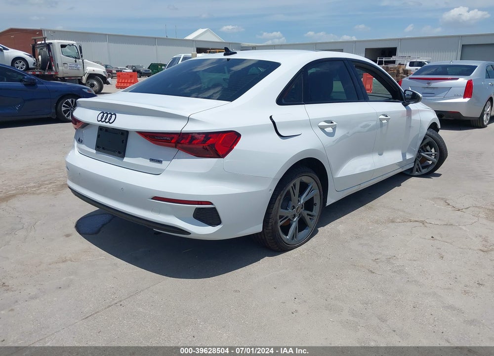 2024 AUDI A3 PREMIUM 40 TFSI QUATTRO S TRONIC VIN: WAUGUDGY4RA074287