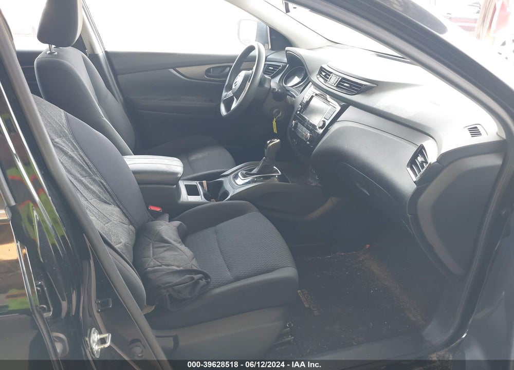 2019 NISSAN ROGUE SPORT S VIN: JN1BJ1CPXKW244097