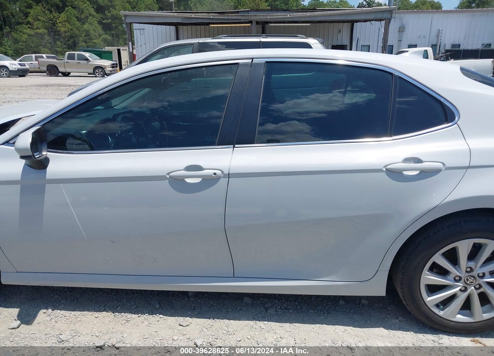 2022 TOYOTA CAMRY LE VIN: 4T1C11AK3NU034929