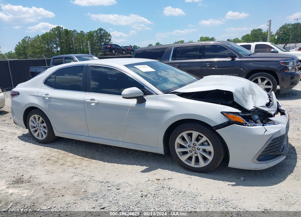 2022 TOYOTA CAMRY LE VIN: 4T1C11AK3NU034929