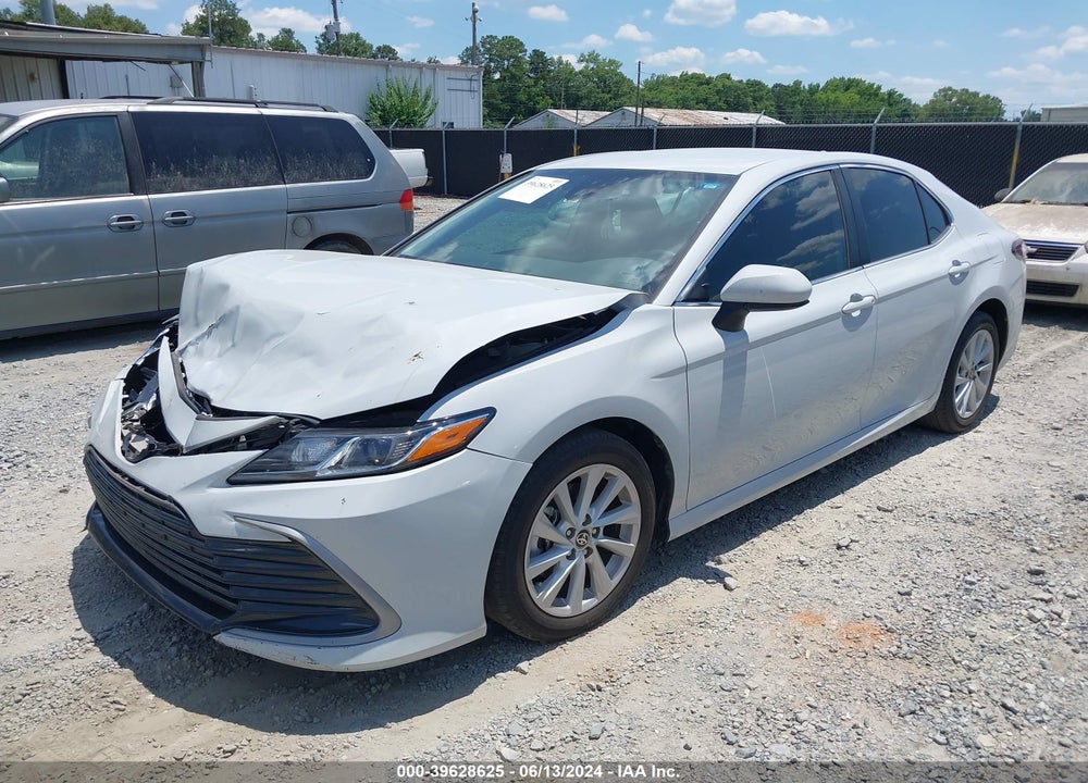 2022 TOYOTA CAMRY LE VIN: 4T1C11AK3NU034929