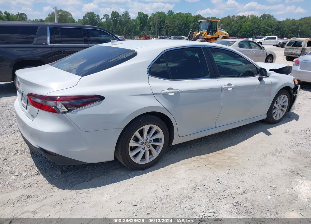 2022 TOYOTA CAMRY LE VIN: 4T1C11AK3NU034929