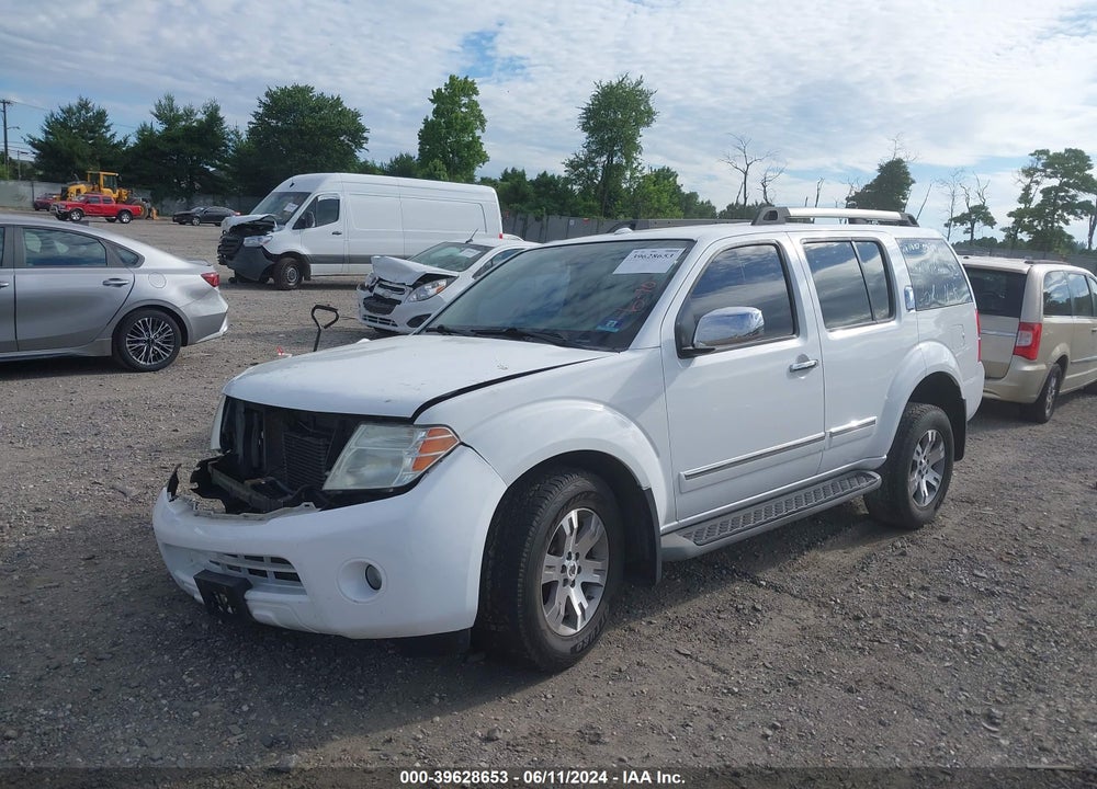 2011 NISSAN PATHFINDER SILVER VIN: 5N1AR1NB4BC604920