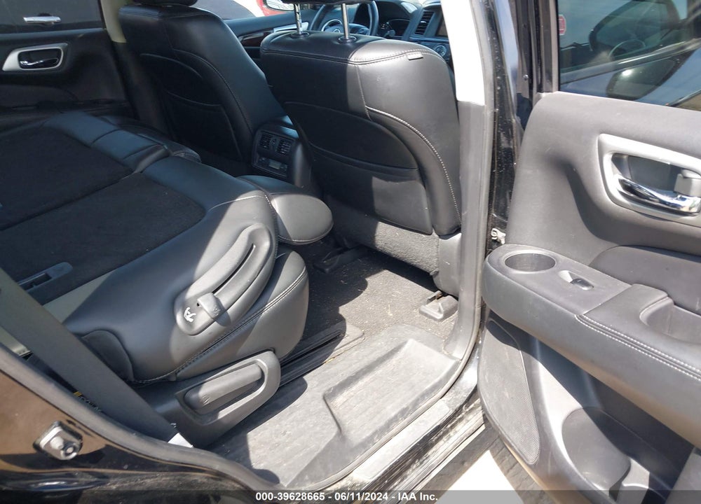 2016 NISSAN PATHFINDER PLATINUM/S/SL/SV VIN: 5N1AR2MM8GC654624