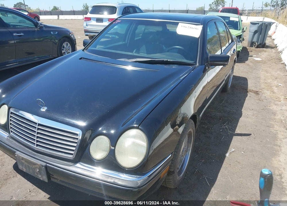 1997 MERCEDES-BENZ E 320 VIN: WDBJF55F7VA352974