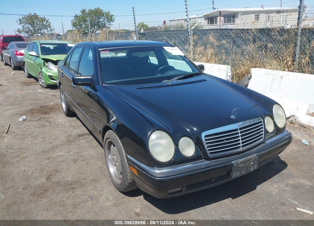 1997 MERCEDES-BENZ E 320 VIN: WDBJF55F7VA352974
