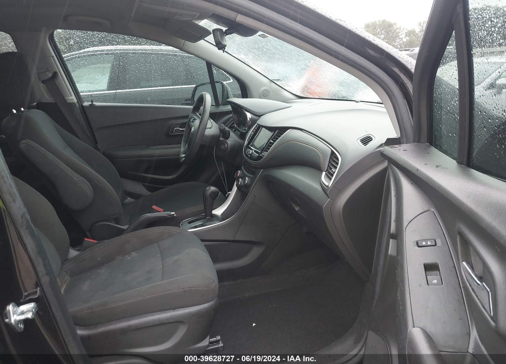 2020 CHEVROLET TRAX FWD LS VIN: KL7CJKSB5LB319632