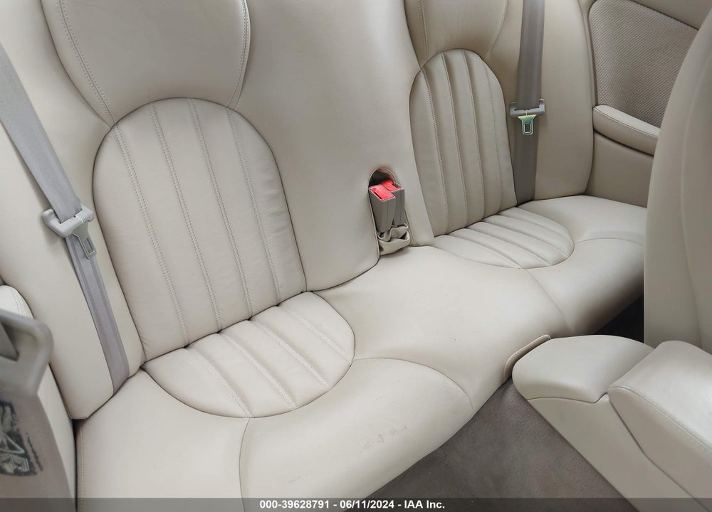 2000 JAGUAR XK8 VIN: SAJJA41C3YNA02734