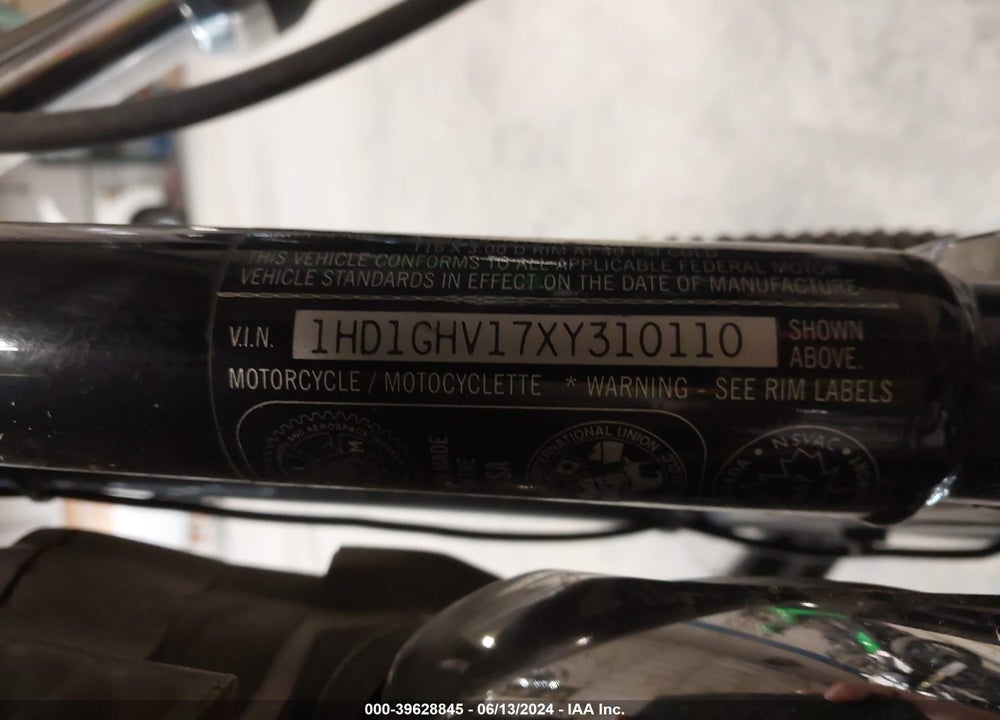 1999 HARLEY-DAVIDSON FXD VIN: 1HD1GHV17XY310110