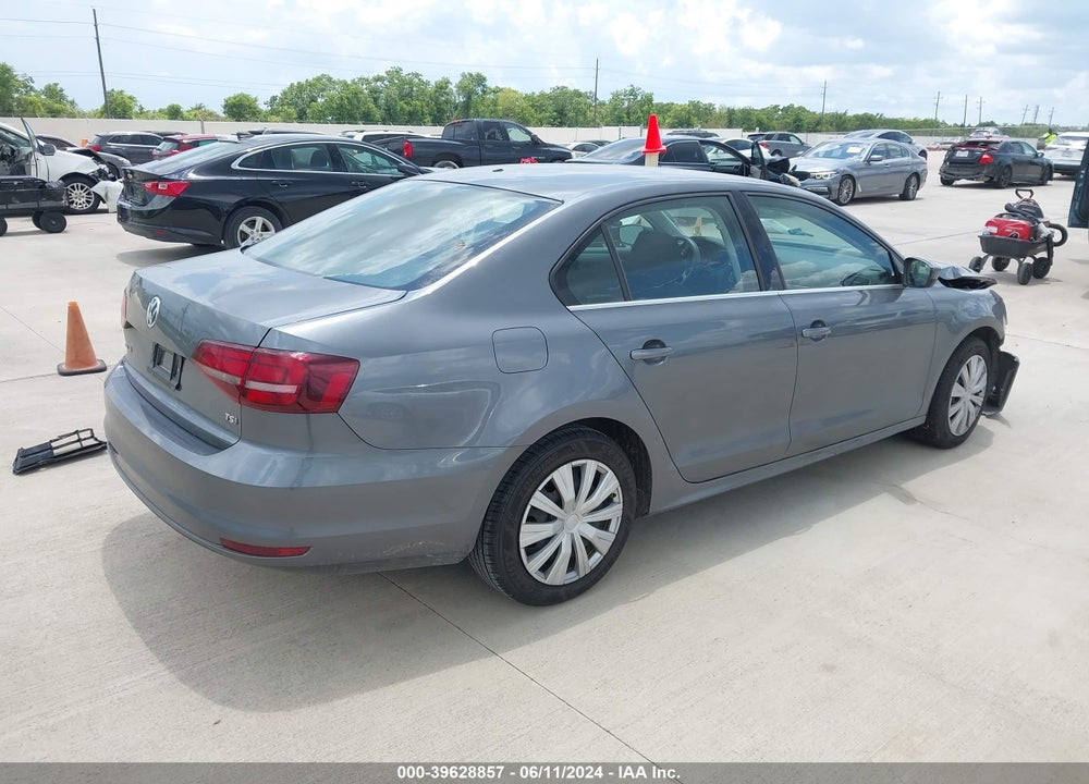 2017 VOLKSWAGEN JETTA 1.4T S VIN: 3VW2B7AJ7HM415406