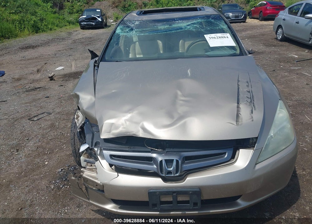 2005 HONDA ACCORD 3.0 EX VIN: 1HGCM66805A076273