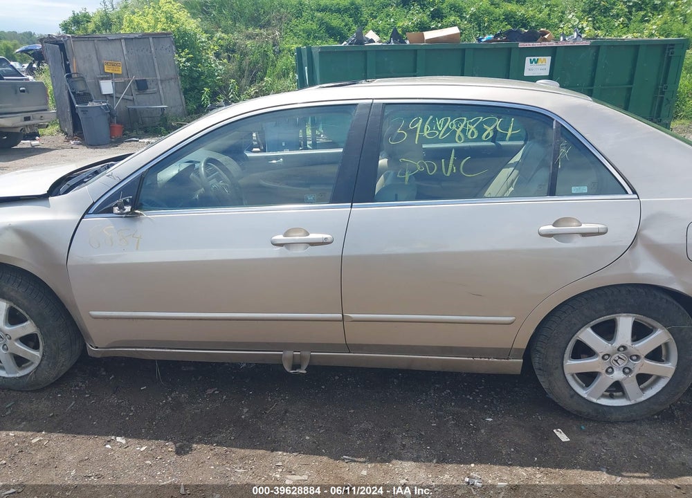 2005 HONDA ACCORD 3.0 EX VIN: 1HGCM66805A076273