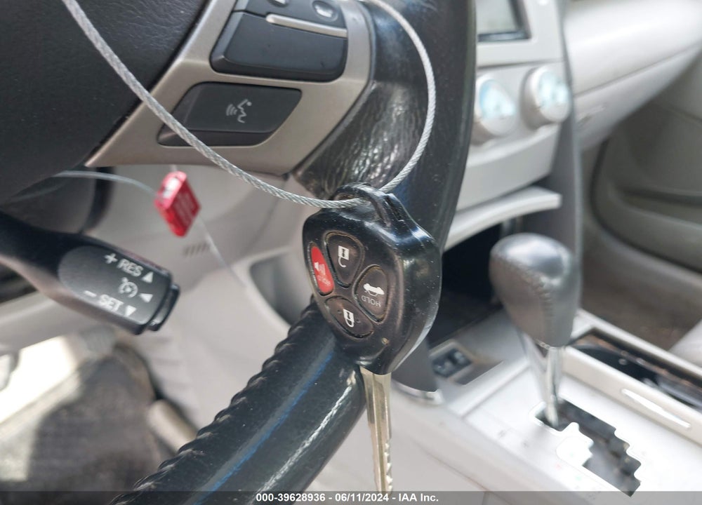 2007 TOYOTA CAMRY SE V6 VIN: 4T1BK46K07U533340