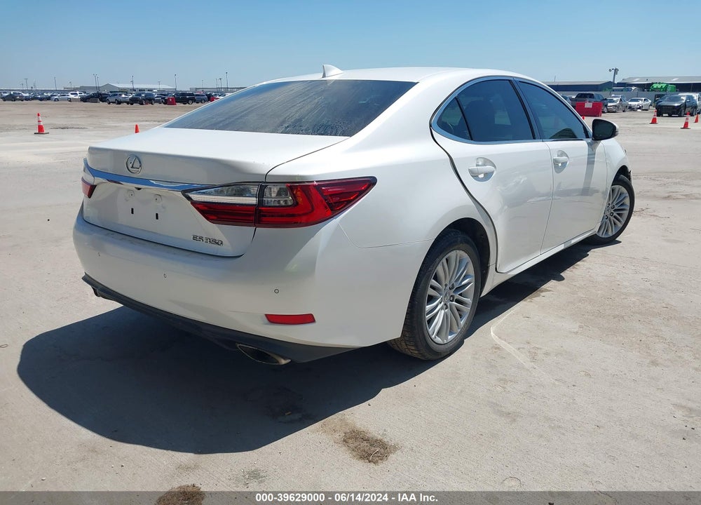 2016 LEXUS ES 350 VIN: 58ABK1GGXGU035521