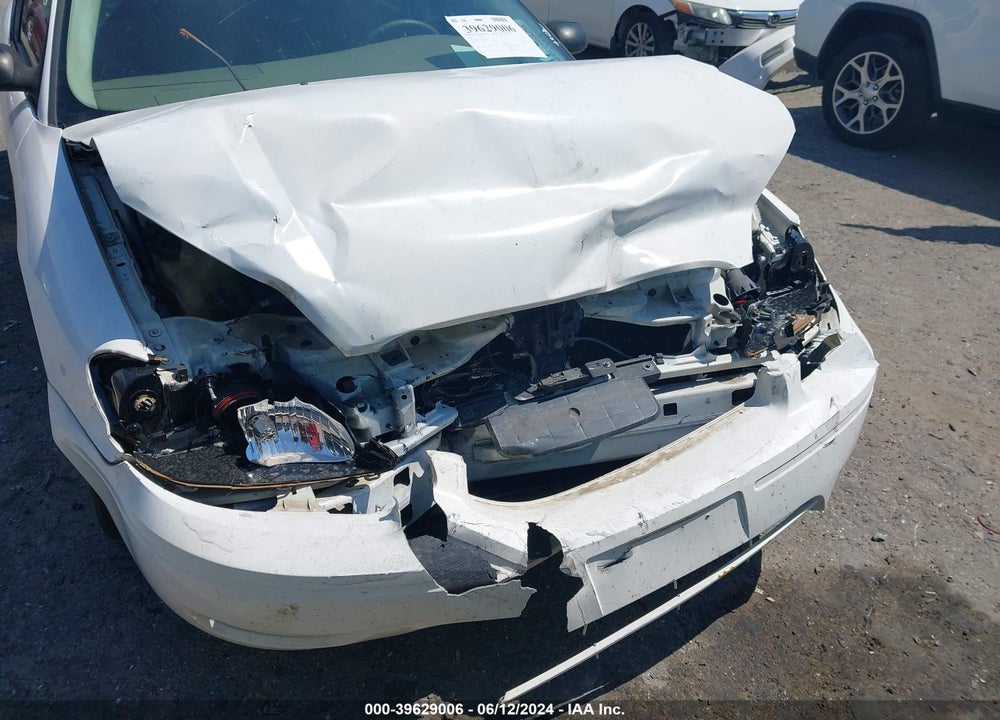 2004 FORD TAURUS SES VIN: 1FAFP55204G198384