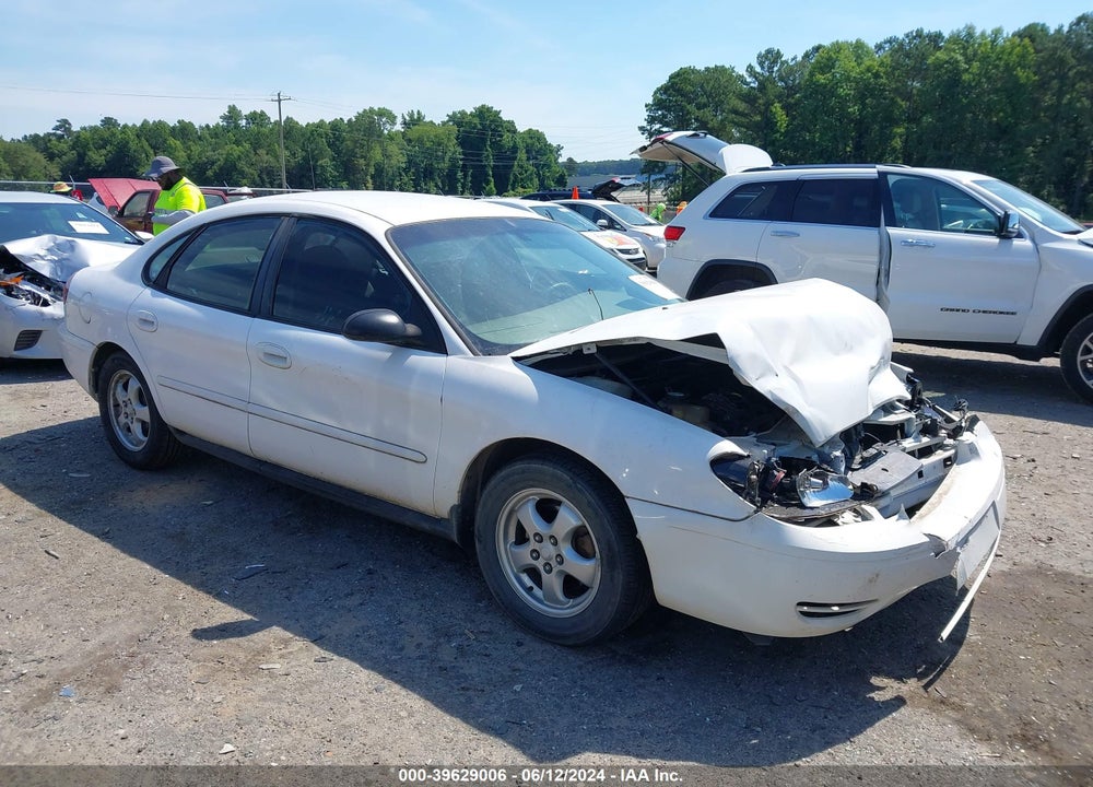 2004 FORD TAURUS SES VIN: 1FAFP55204G198384
