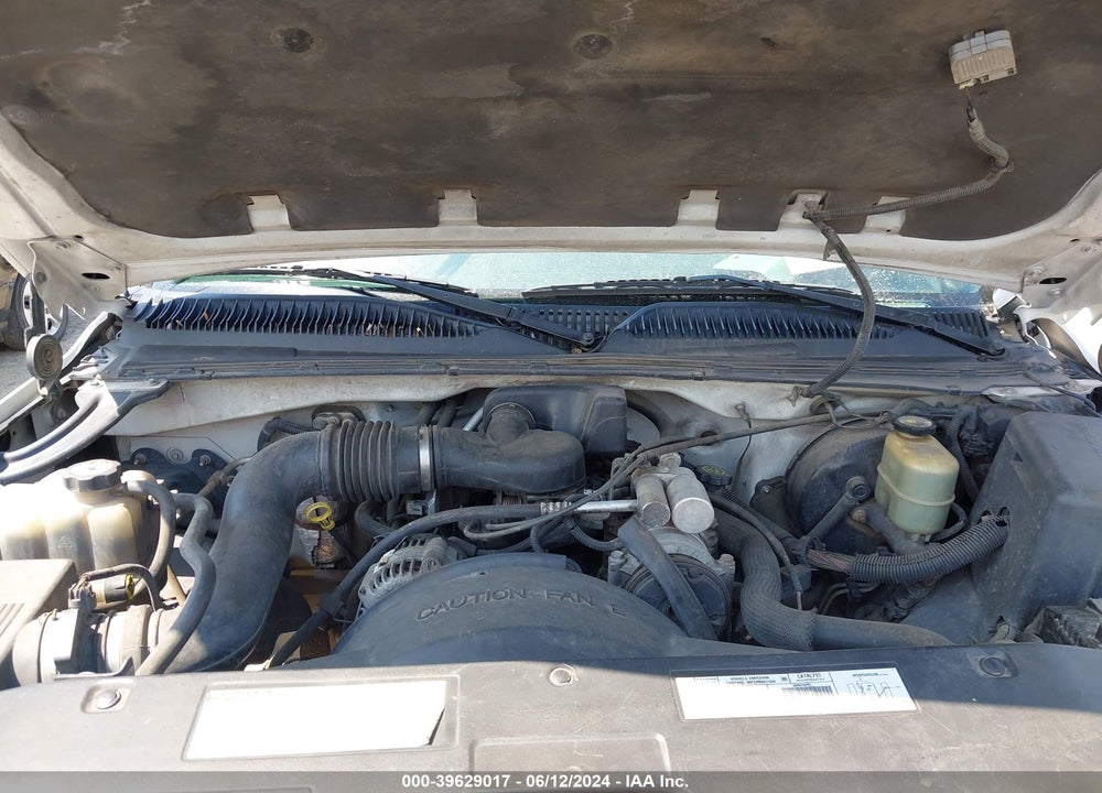 2000 CHEVROLET SILVERADO 1500 VIN: 1GCEC14W6YZ216136