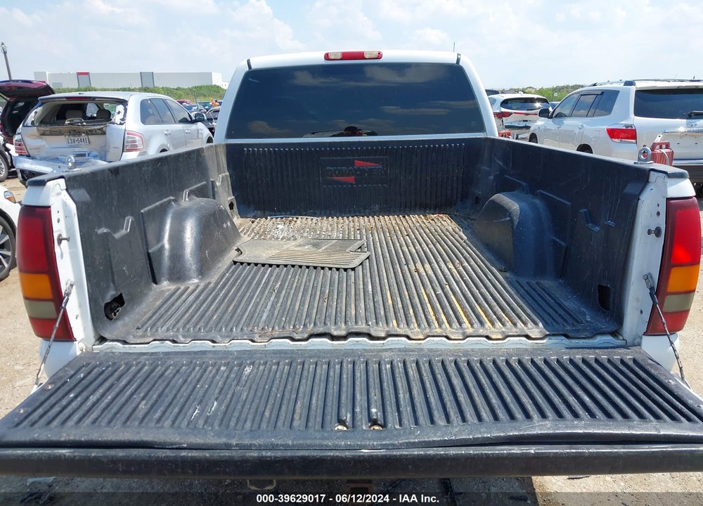 2000 CHEVROLET SILVERADO 1500 VIN: 1GCEC14W6YZ216136