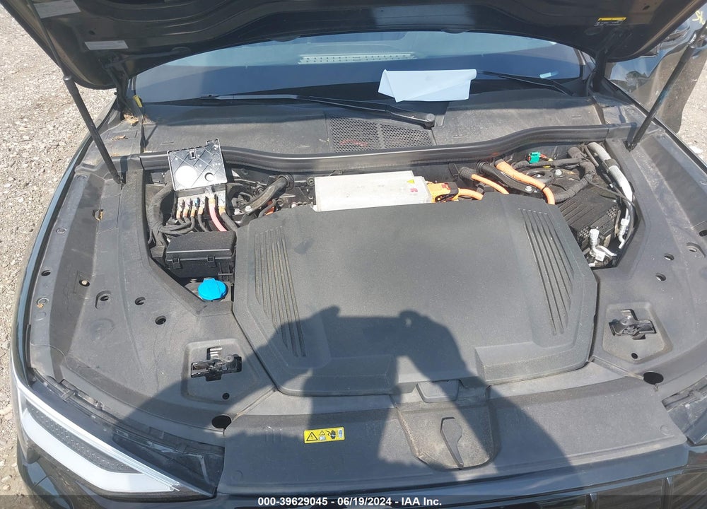 2021 AUDI E-TRON PREMIUM PLUS QUATTRO VIN: WA1LAAGE3MB002931