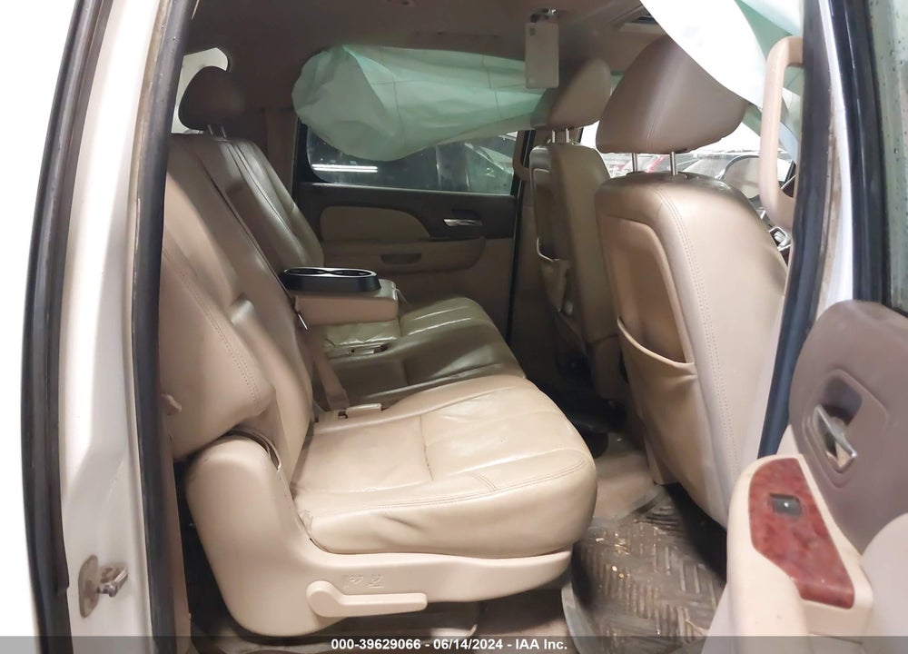 2009 CHEVROLET SUBURBAN 1500 LT2 VIN: 1GNFK26379R248165