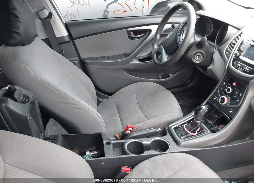 2014 HYUNDAI ELANTRA SE VIN: 5NPDH4AE1EH472827