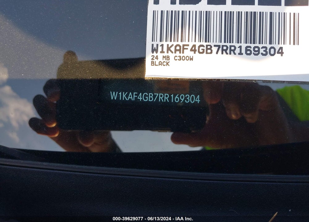 2024 MERCEDES-BENZ C 300 VIN: W1KAF4GB7RR169304