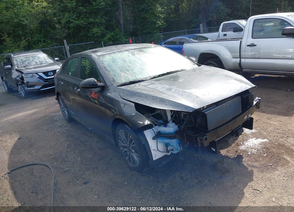 2024 KIA FORTE GT LINE VIN: 3KPF54AD9RE777639
