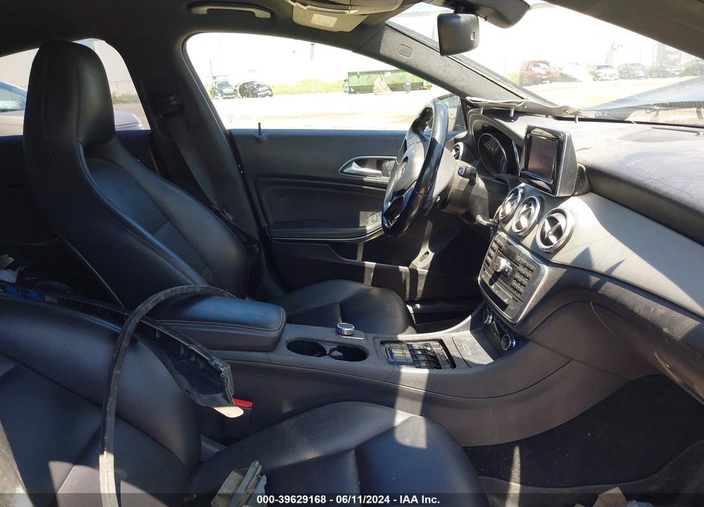 2014 MERCEDES-BENZ CLA 250 4MATIC VIN: WDDSJ4GB1EN090585