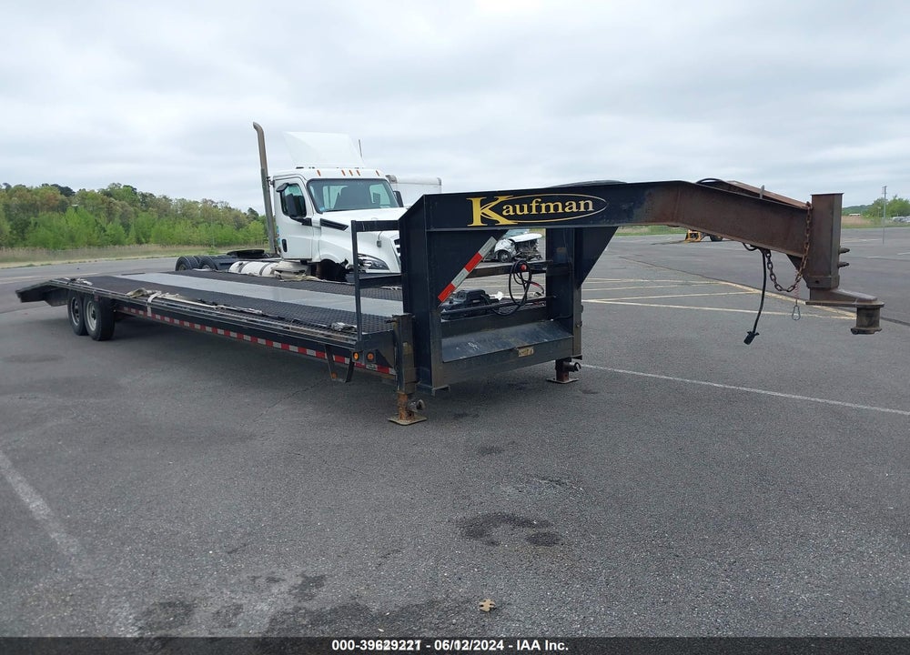 2021 KAUFMAN TRAILERS --- VIN: 5VGFC3529ML009069
