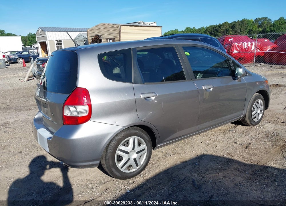 2008 HONDA FIT VIN: JHMGD38418S068723