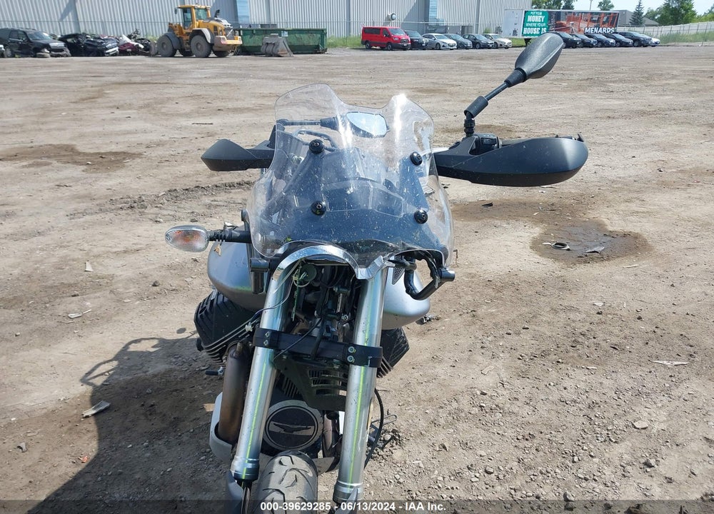 2022 MOTO GUZZI V85 TT VIN: ZGUKYUA08NM000719