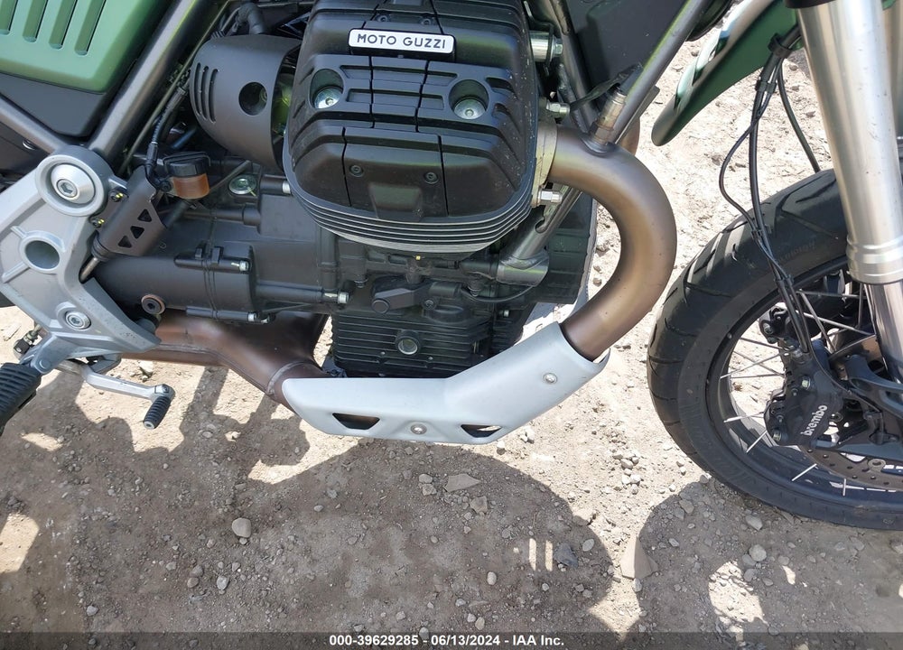 2022 MOTO GUZZI V85 TT VIN: ZGUKYUA08NM000719