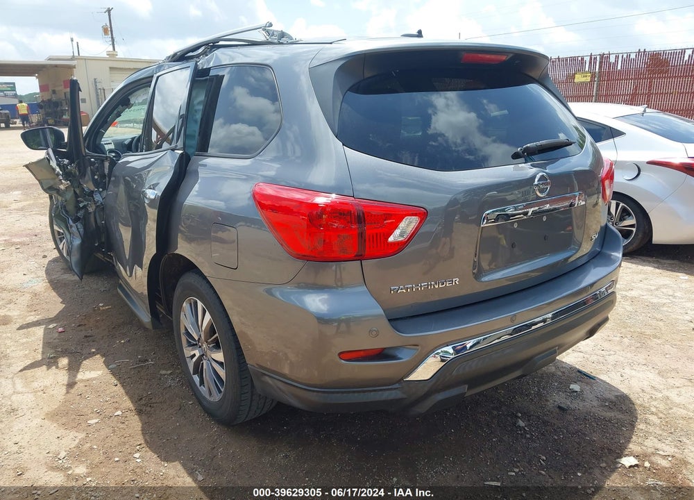 2018 NISSAN PATHFINDER SV VIN: 5N1DR2MN3JC622791