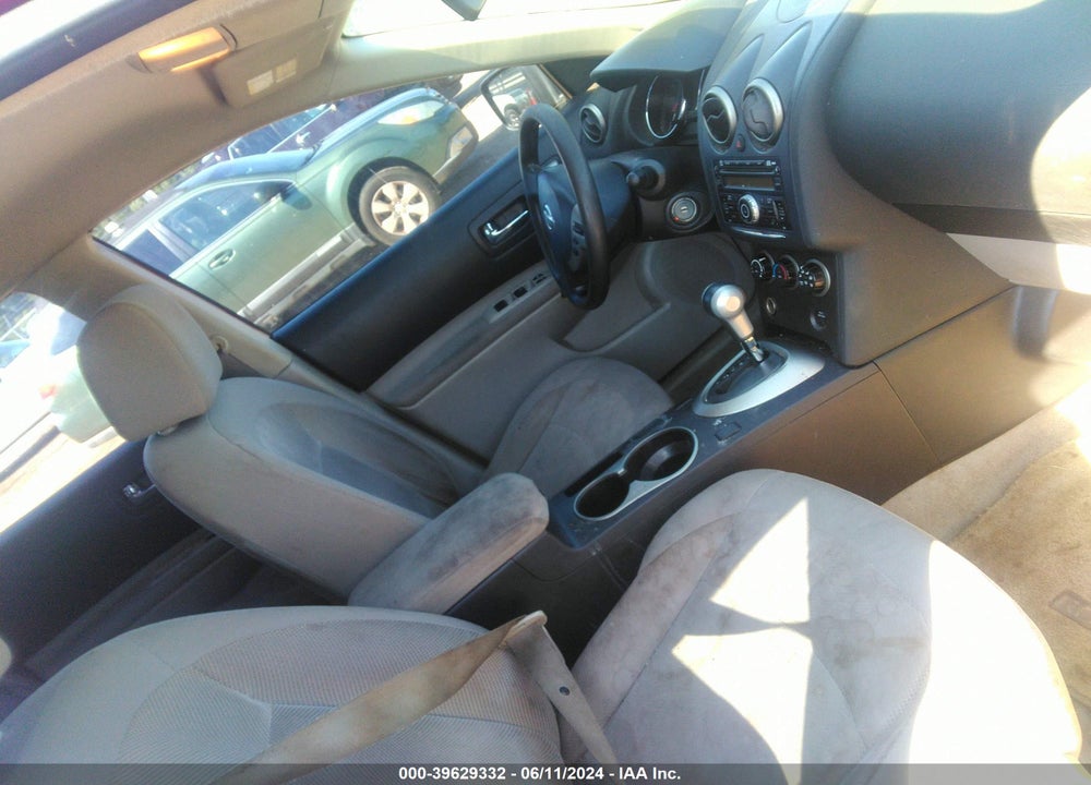 2013 NISSAN ROGUE S VIN: JN8AS5MT4DW539227
