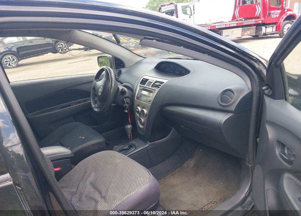 2012 TOYOTA YARIS VIN: JTDBT4K30C1419978