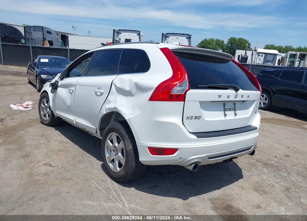2011 VOLVO XC60 T6/T6 R-DESIGN VIN: YV4902DZXB2169488